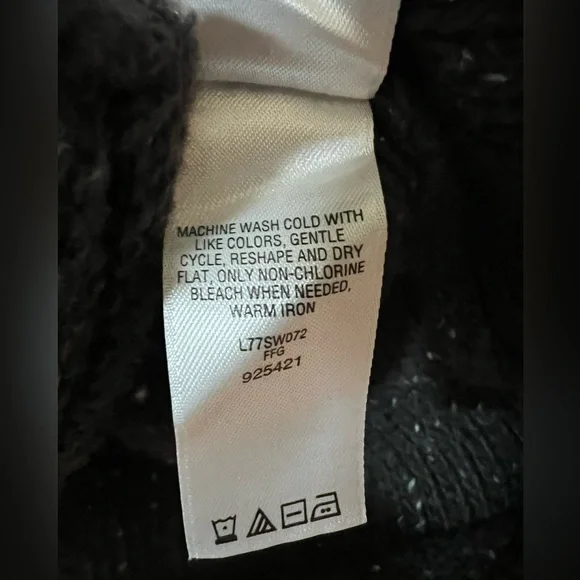 Cabela’s Speckled V-Neck Button-Front Cardigan - Picture 6 of 9